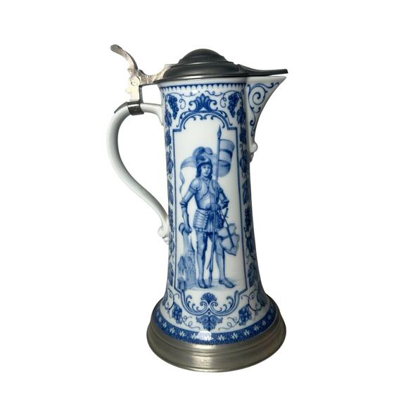 Kaiser Echt Kobalt Cobalt Blue Porcelain Pitcher 507 West Germany 9.5” - Picture 3 of 5